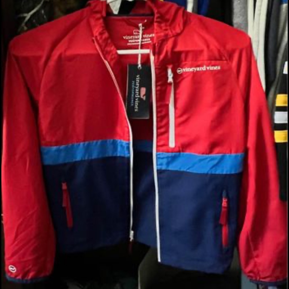 Vineyard Vines Boys Size S Performance Jacket
